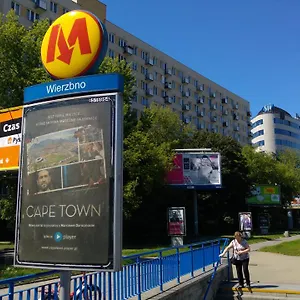  Hostel Rent0nline Niepodleglosci Metro Polska